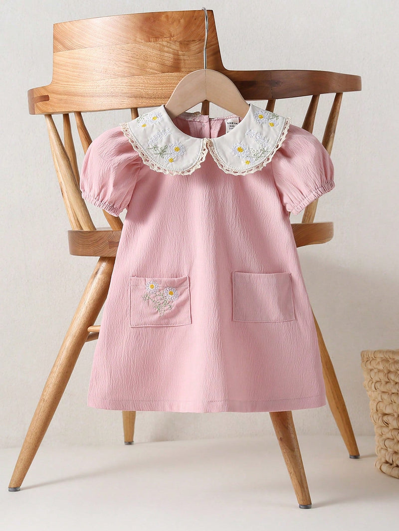 Vestido Bebê Rosa com Margaridas