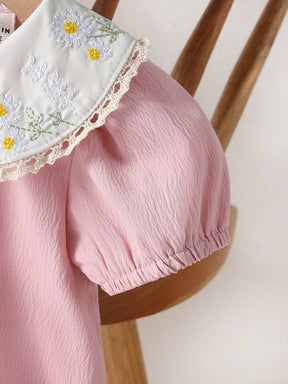 Vestido Bebê Rosa com Margaridas