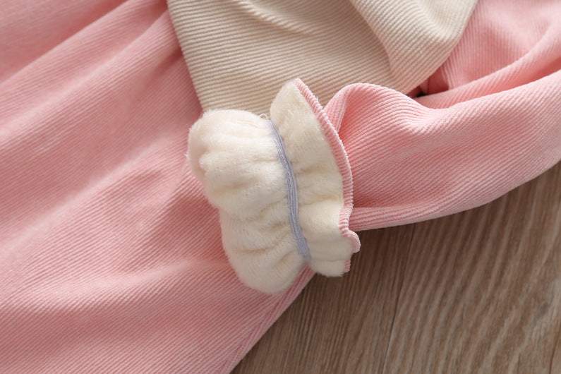 Vestido Veludo Plush com Laço