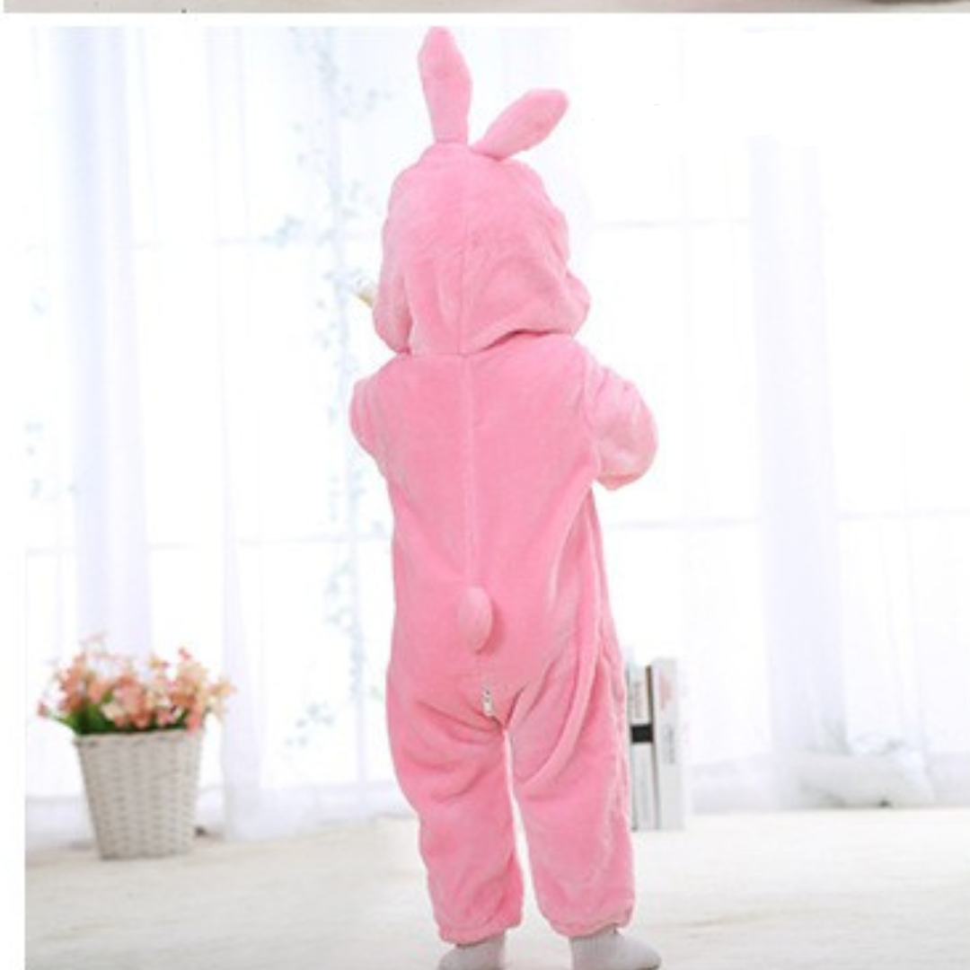 Macacão Pelúcia de Coelhinho Rosa