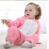 Macacão Pelúcia de Coelhinho Rosa