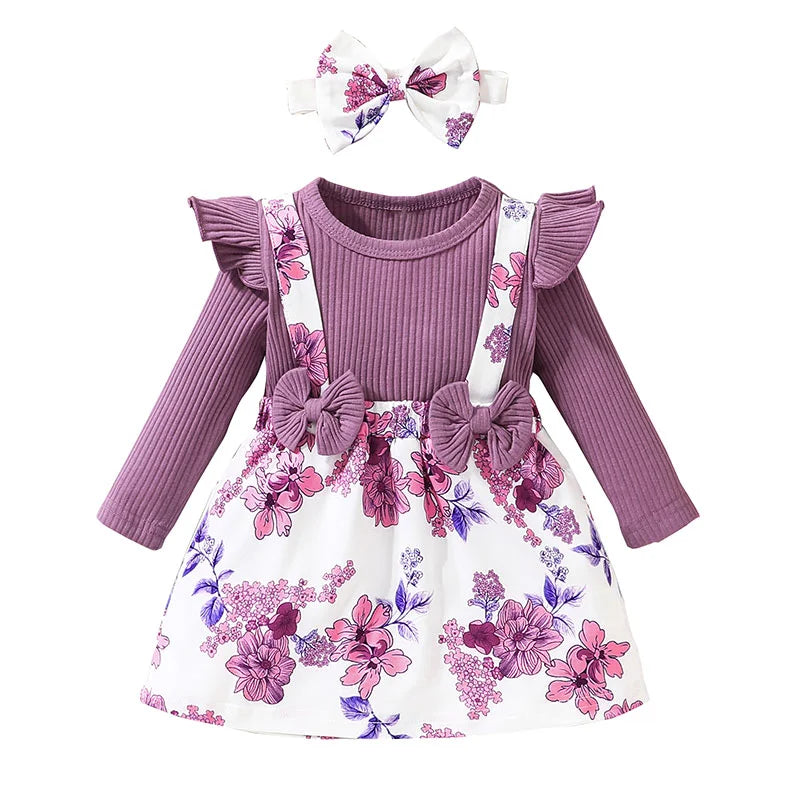 Vestido Jardineira Flores e Lacinho