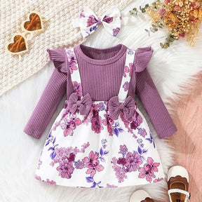 Vestido Jardineira Flores e Lacinho