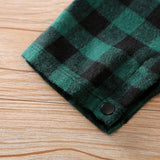 Macacão Xadrez Verde com Botões