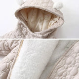 Macacão Infantil Forrado com Capuz