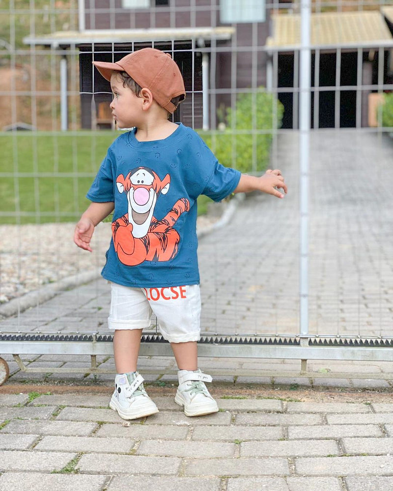 Conjunto Menino de Verão com estampa do Tigrão