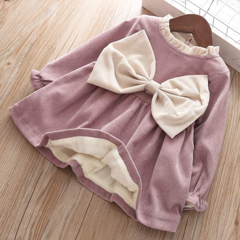 Vestido Veludo Plush com Laço